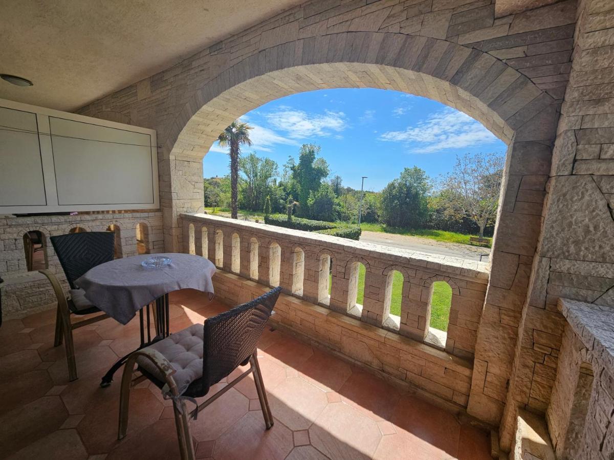 روفينج Apartments & Rooms Gaspar المظهر الخارجي الصورة