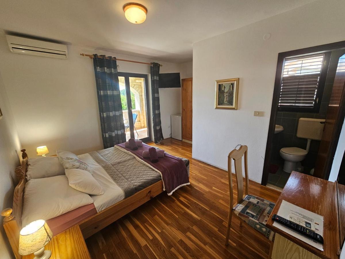 روفينج Apartments & Rooms Gaspar المظهر الخارجي الصورة