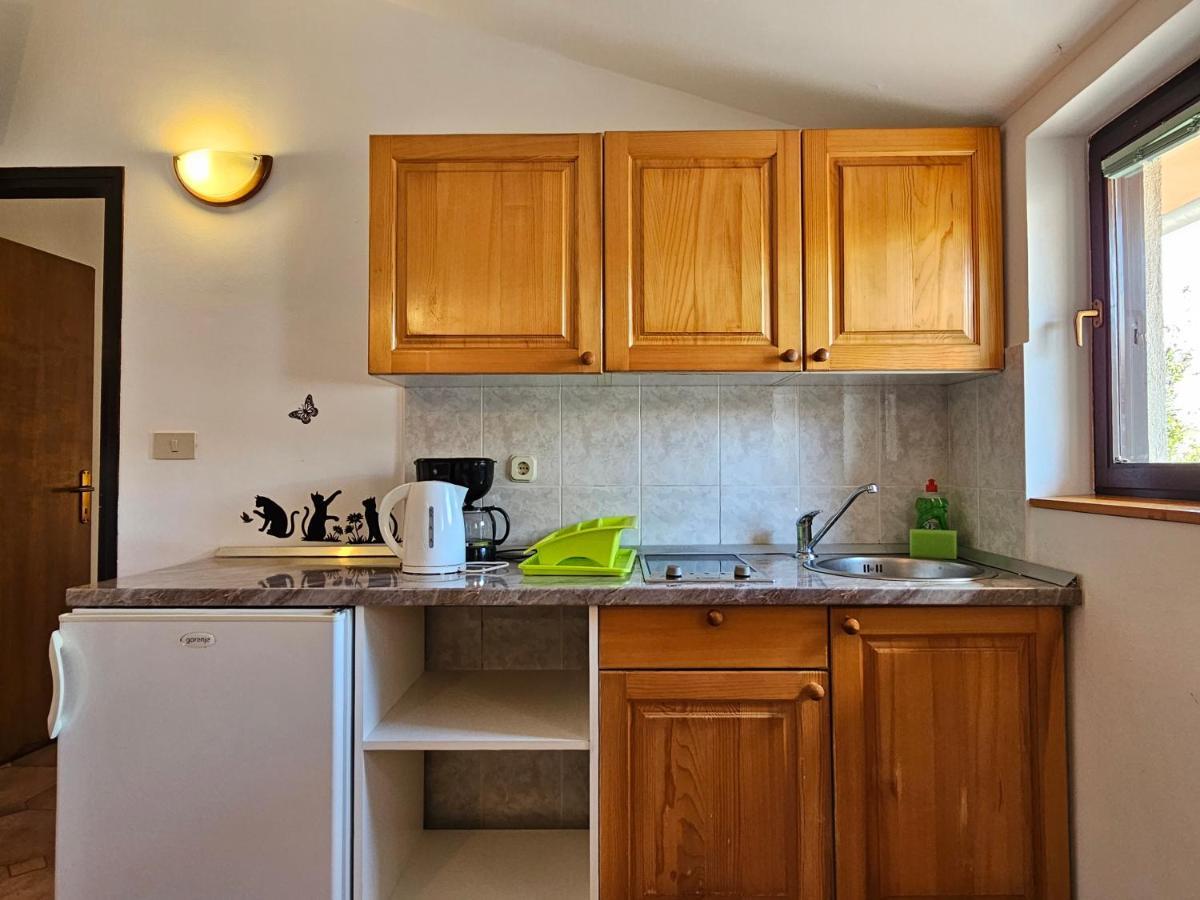 روفينج Apartments & Rooms Gaspar المظهر الخارجي الصورة