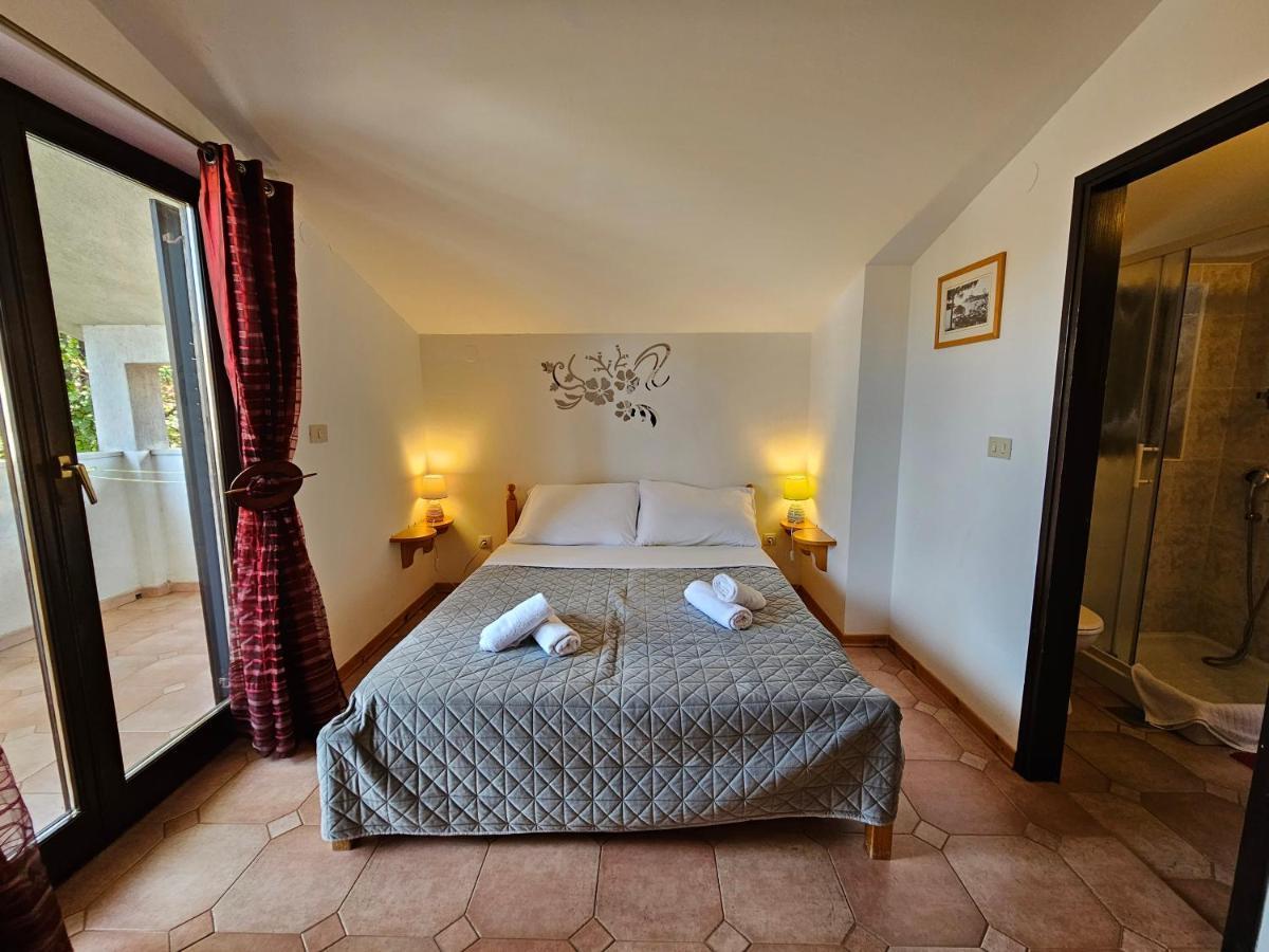 روفينج Apartments & Rooms Gaspar المظهر الخارجي الصورة