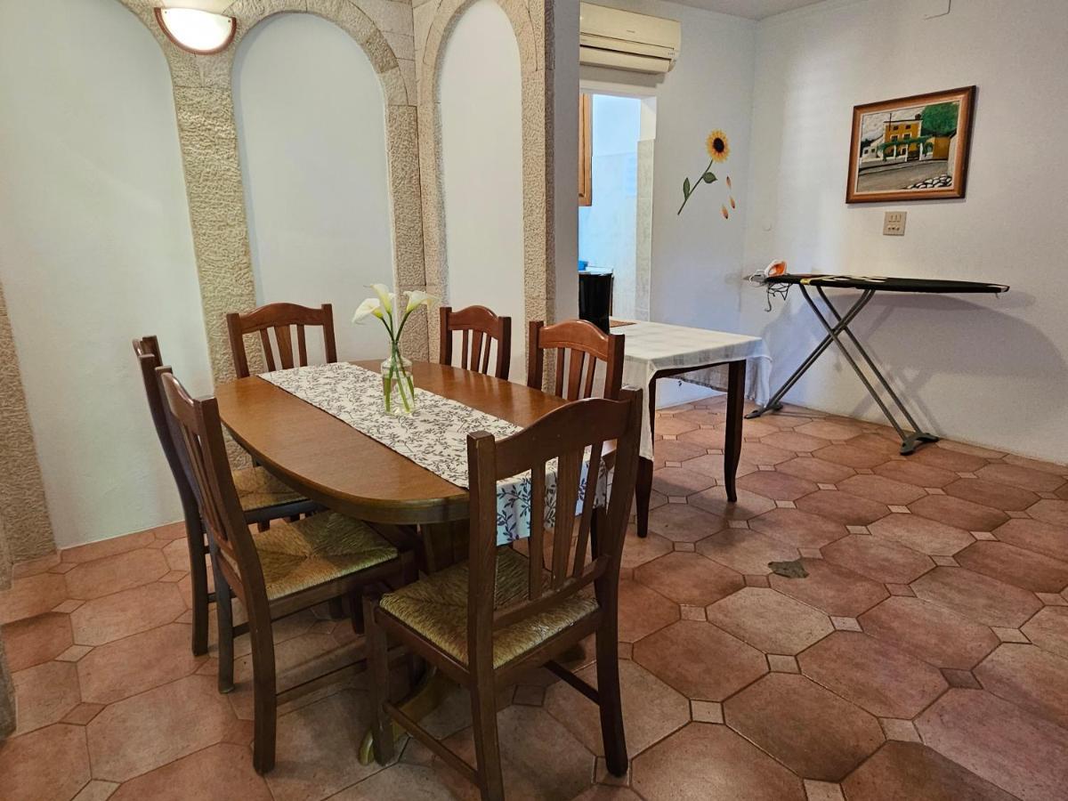 روفينج Apartments & Rooms Gaspar المظهر الخارجي الصورة