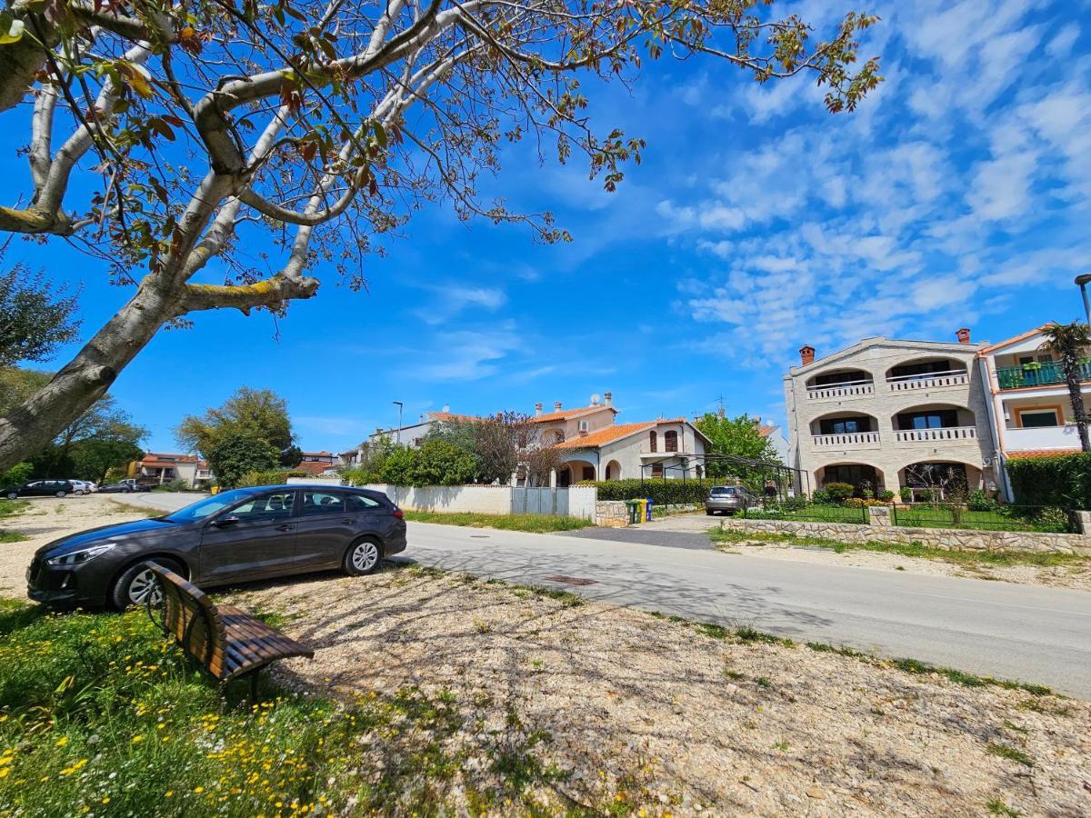 روفينج Apartments & Rooms Gaspar المظهر الخارجي الصورة